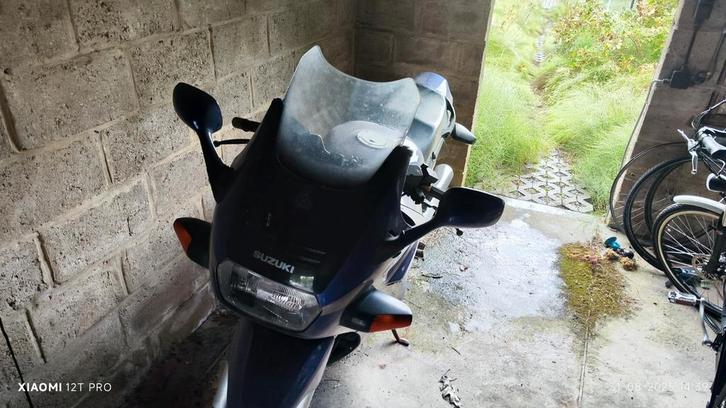 Gsxf 1100, te koop omdat drie motorfietsen te veel is geword, Motoren, Motoren | Suzuki, Particulier, Ophalen of Verzenden