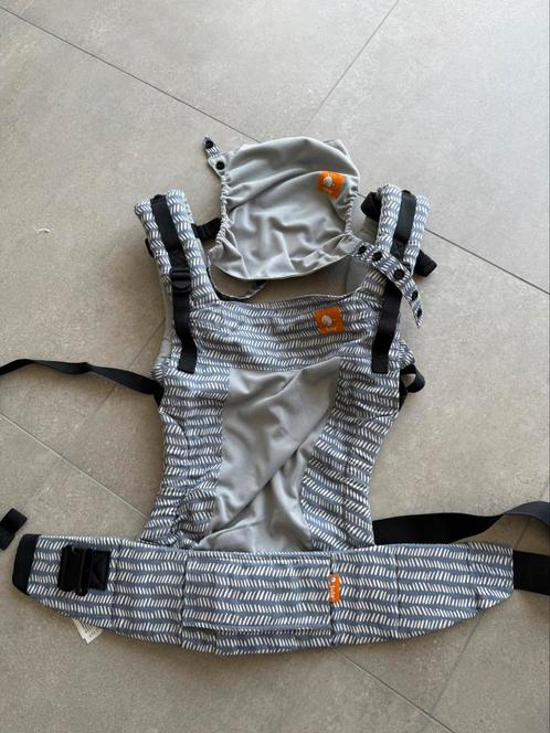 Tula Free To Grow Draagzak met ventilatiesysteem, Kinderen en Baby's, Babydragers en Draagdoeken, Zo goed als nieuw, Draagzak