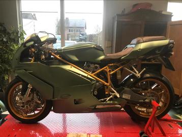 Ducati 749 beschikbaar voor biedingen