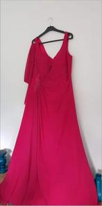 Robe de cérémonie taille 42-44, Vêtements | Femmes, Robes, Comme neuf, Enlèvement ou Envoi