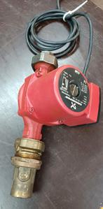Circulateur Grundfos état neuf, Bricolage & Construction, Enlèvement, Neuf, Chaudière CC ou Chaudière combinée