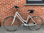 Dameskoersfiets maat M, Fietsen en Brommers, Ophalen, Zo goed als nieuw, 15 tot 20 versnellingen, Overige merken