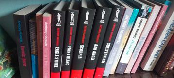 Klasbibliotheekk lager  horowitz lot boeken  beschikbaar voor biedingen
