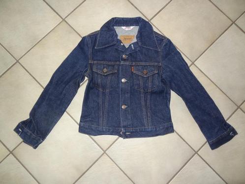 Stoere Levi's jeansvest (maat 140/10 j) (prima staat!), Kinderen en Baby's, Kinderkleding | Maat 140, Zo goed als nieuw, Jongen of Meisje