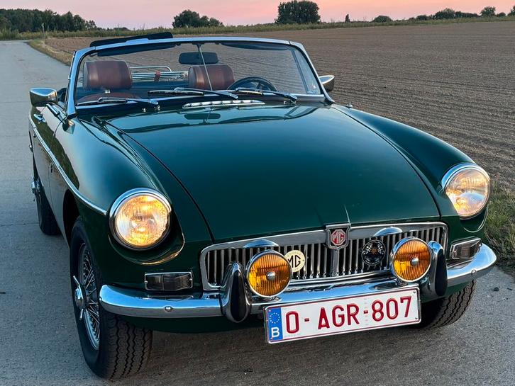 MG MGB Roadster Overdrive Topper!, Auto's, MG, Particulier, B, Open dak, Benzine, Cabriolet, 2 deurs, Handgeschakeld, Zwart, Bruin