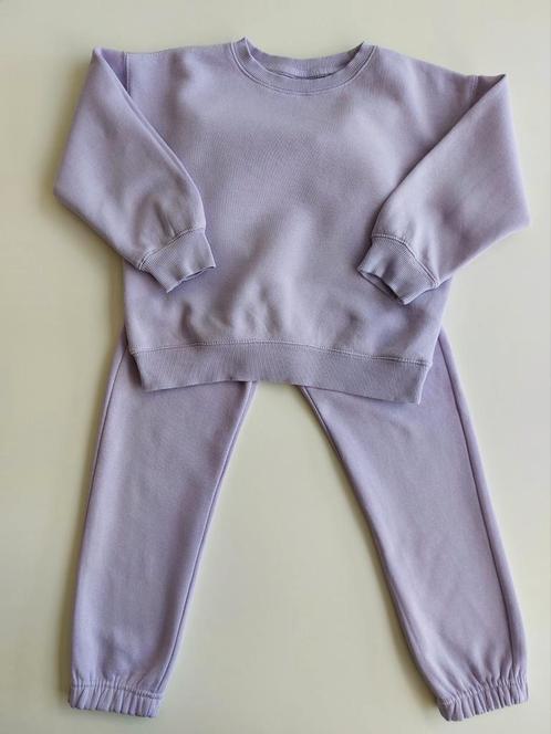 Jogging lilas de Zara - taille 6 / 7 ans, Enfants & Bébés, Vêtements enfant | Taille 116, Comme neuf, Fille, Ensemble, Enlèvement ou Envoi