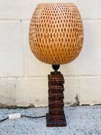 Vintage faux wood tafellamp rotan kap, Ophalen of Verzenden, Hout