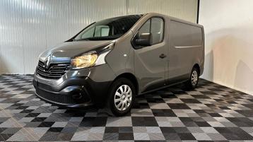 Renault Trafic 1.6 Dci année 2018 167 000 km EUR 6