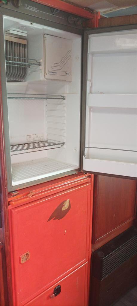 Motorhome Peugeot J5 ancêtre à restaurer., Caravans en Kamperen, Mobilhomes, Particulier, Ladder, Ophalen