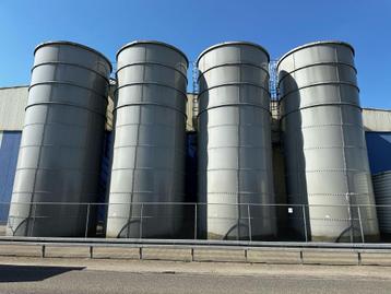 4 Water Tanks beschikbaar voor biedingen