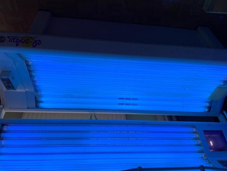 lit de bronzage, Electroménager, Solarium, Banc solaire & Bronzage facial, Utilisé, Banc solaire double, 15 lampes ou plus, Enlèvement