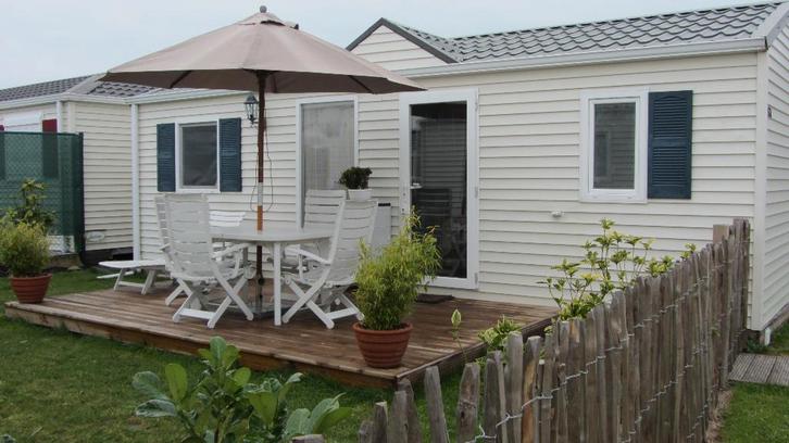 CHALET AAN ZEE TE HUUR, Vacances, Campings, Parc de loisirs, Mer, Animaux domestiques acceptés, Internet, Plaine de jeux, Jardin