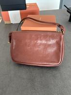 Louis Vuitton pochette en cuir brune, Autres marques, Cuir, Comme neuf, Brun