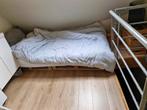 palletenbed met kraaknette matras, Huis en Inrichting, Slaapkamer | Matrassen en Bedbodems, Ophalen, Zo goed als nieuw, 200 cm