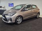 Toyota Yaris 1.5i VVT-i Hybrid Automaat * 37.976 km * Euro 6, Auto's, Toyota, 1160 kg, Euro 6, 4 cilinders, Bedrijf