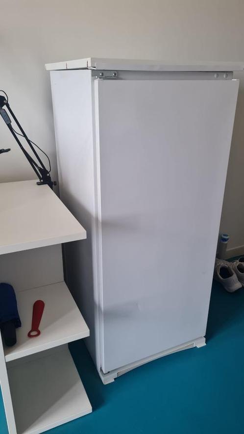 Koelkast, Elektronische apparatuur, Koelkasten en IJskasten, Zo goed als nieuw, Met vriesvak, 120 tot 140 cm, 45 tot 60 cm, Energieklasse A of zuiniger