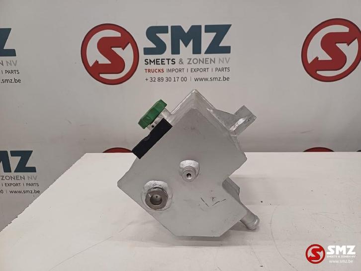 Tank cool Caterpillar, Articles professionnels, Machines & Construction | Pièces