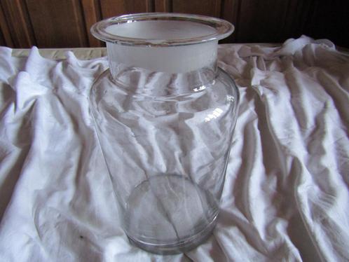 Pot en verre blanc +-4L, Antiquités & Art, Antiquités | Verre & Cristal, Enlèvement ou Envoi