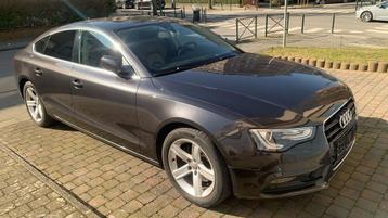 Audi A5 Sedan High-end Benzine 2030-35 1.8 Tfsi volledig beschikbaar voor biedingen