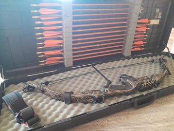 Jacht hand-/compound boog Golden Eagle (camo) beschikbaar voor biedingen