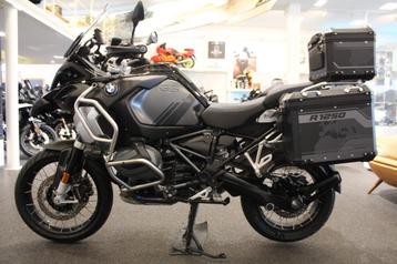 BMW R 1250 GS Adventure Triple Black  beschikbaar voor biedingen