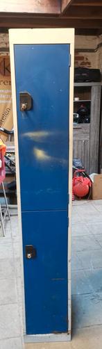 Metalen lockerkast, Enlèvement, Utilisé