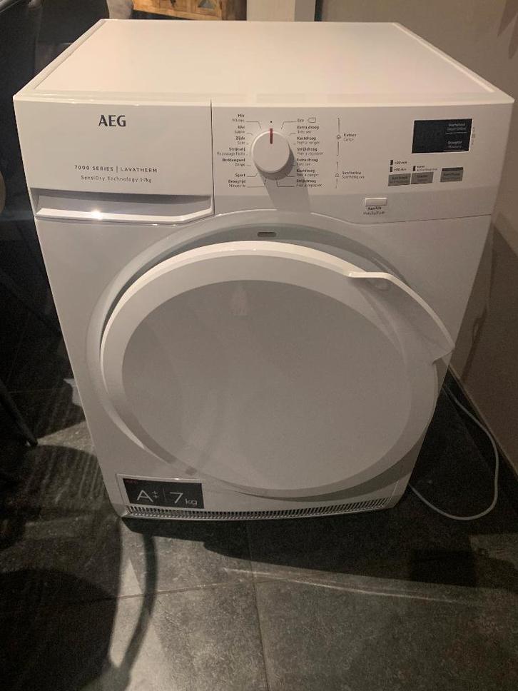 AEG condensdroogkast perfecte staat!, Electroménager, Sèche-linge, Comme neuf, À condensation, Chargeur frontal, 6 à 8 kg, 85 à 90 cm