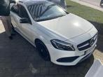 Mercedes-Benz A-klasse 180 AMG Night Edition Plus, Auto's, 122 pk, Gebruikt, 4 cilinders, Leder en Stof