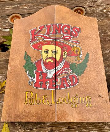 Kings Head Dartskabinet beschikbaar voor biedingen