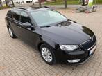 Skoda Octavia Combi 1.0 TSI, Autos, Skoda, Euro 6, Carnet d'entretien, Boîte manuelle, Noir