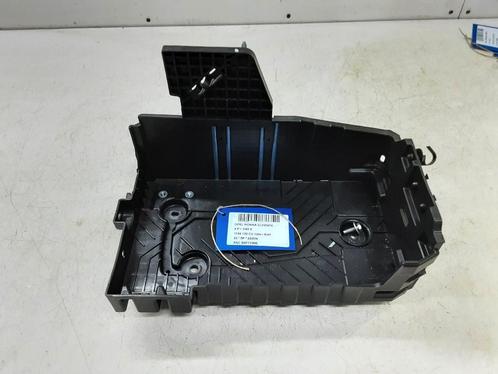 ACCUBAK Opel Mokka (01-2020/-) (9823533180), Auto-onderdelen, Accu's en Toebehoren, Opel, Gebruikt
