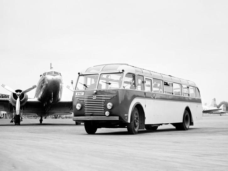 Scania-Vabis B 21/B 22 Spare Parts List 1947, Boeken, Vervoer en Transport, Gelezen, Bus, Verzenden