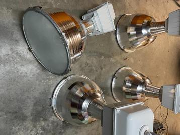 verlichting beschikbaar voor biedingen