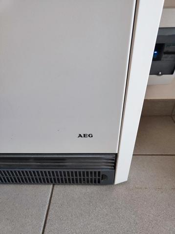 Accumulateur Aeg disponible aux enchères