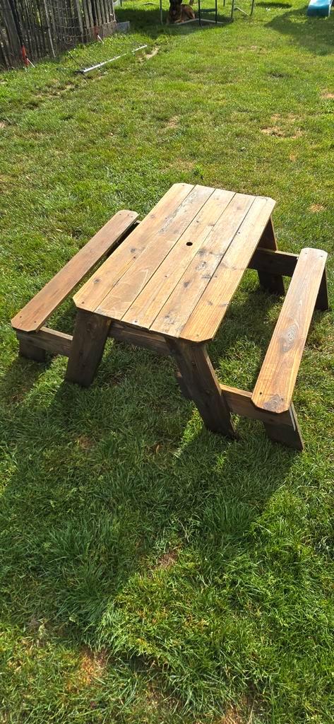 Picknicktafel kinderen met geïntegreerde zandbak/waterbak, Kinderen en Baby's, Speelgoed | Buiten | Actiespeelgoed, Gebruikt, Ophalen