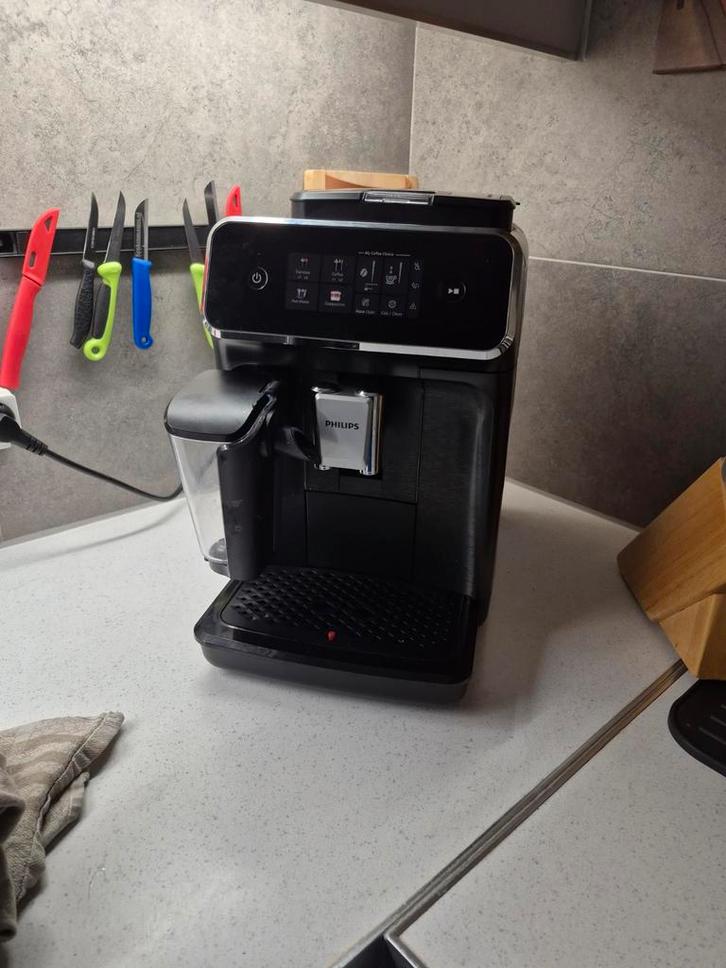 Series 2300 EP2330/10 Volautomatisch espressoapparaat, Elektronische apparatuur, Koffiezetapparaten, Gemalen koffie, Koffiebonen