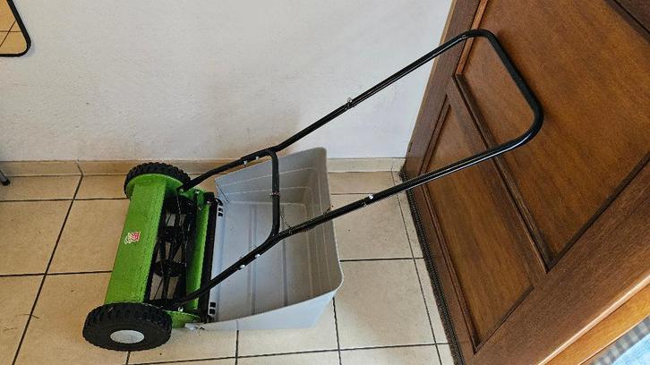 Handgrasmaaier Central Park, Tuin en Terras, Grasmaaiers, Gebruikt, Handgrasmaaier, 40 t/m 49 cm, Opvangbak, Ophalen