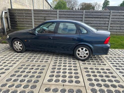 Opel Vectra B, Auto's, Opel, Particulier, Vectra, Benzine, Euro 5, 5 deurs, Handgeschakeld, Voorwielaandrijving, Ophalen