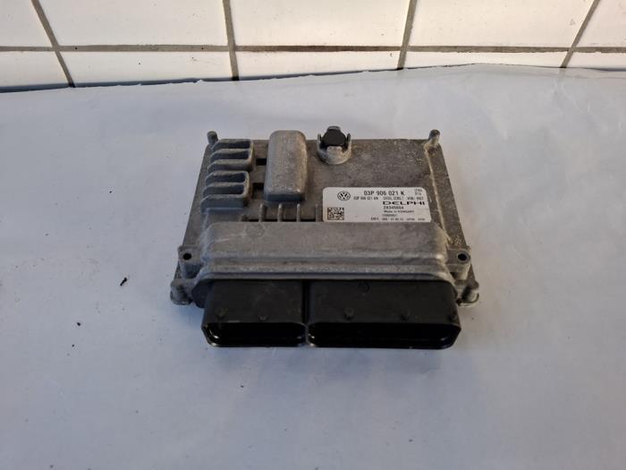 Ordinateur gestion moteur d'un Skoda Fabia, Autos : Pièces & Accessoires, Électronique & Câbles, Skoda, Utilisé, 3 mois de garantie