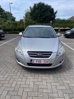 kia ceed crdi1.6 90 ch 2009, Auto's, Voorwielaandrijving, Zwart, Leder en Stof, 5 deurs