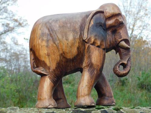 Pièce Unique : Sculpture Éléphant - Teck Massif - Vintage, Antiquités & Art, Art | Sculptures & Bois, Enlèvement ou Envoi
