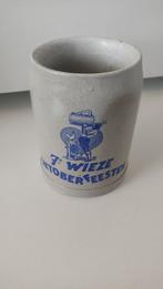 Stenen bierkruik 7de WIEZE OKTOBER FEESTEN, Ophalen of Verzenden, Zo goed als nieuw, Pul(len), Overige merken