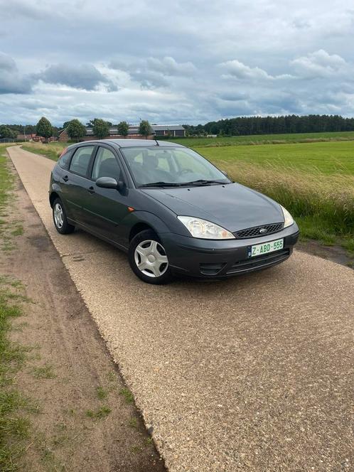 Ford Focus 1.4 benzine, Auto's, Ford, Particulier, Focus, Benzine, Stadsauto, 4 deurs, Handgeschakeld, Zwart, Zwart, Stof, Voorwielaandrijving