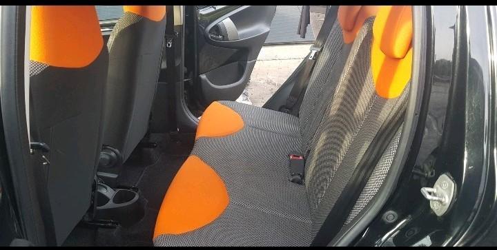 TOYOTA AYGO BENZINE 5DR AIRCO
2012 ORANGE SPICE CTOK, Auto's, Toyota, Particulier, Aygo, Benzine, Euro 5, Stadsauto, 5 deurs, Handgeschakeld