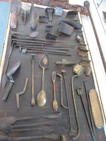 antiek echt gietmateriaal decoratief en uniek beschikbaar voor biedingen