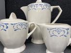 antiek servies in delfs blauw, Ophalen