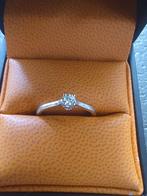 Verlovingsring 18 karaat witgoud NIEUW !, Handtassen en Accessoires, Ringen, Ophalen, Nieuw, Goud, Dame
