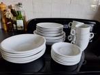 30 delig wit servies, Ophalen, Nieuw, Effen, Aardewerk