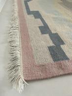 Stijlvolle vintage-look kelim mat – geometrisch patroon, Huis en Inrichting, Stoffering | Tapijten en Vloerkleden, Ophalen, Gebruikt