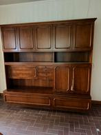 Massieve houten wandkast, Huis en Inrichting, Ophalen, Gebruikt